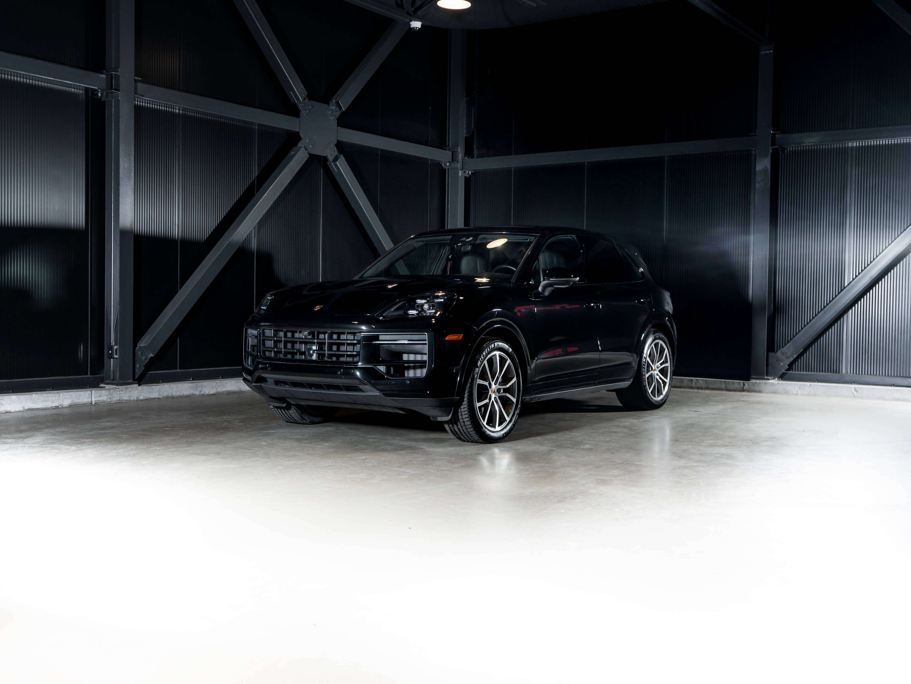Image 1 Porsche Cayenne 2025 Cayenne - CPO 2025