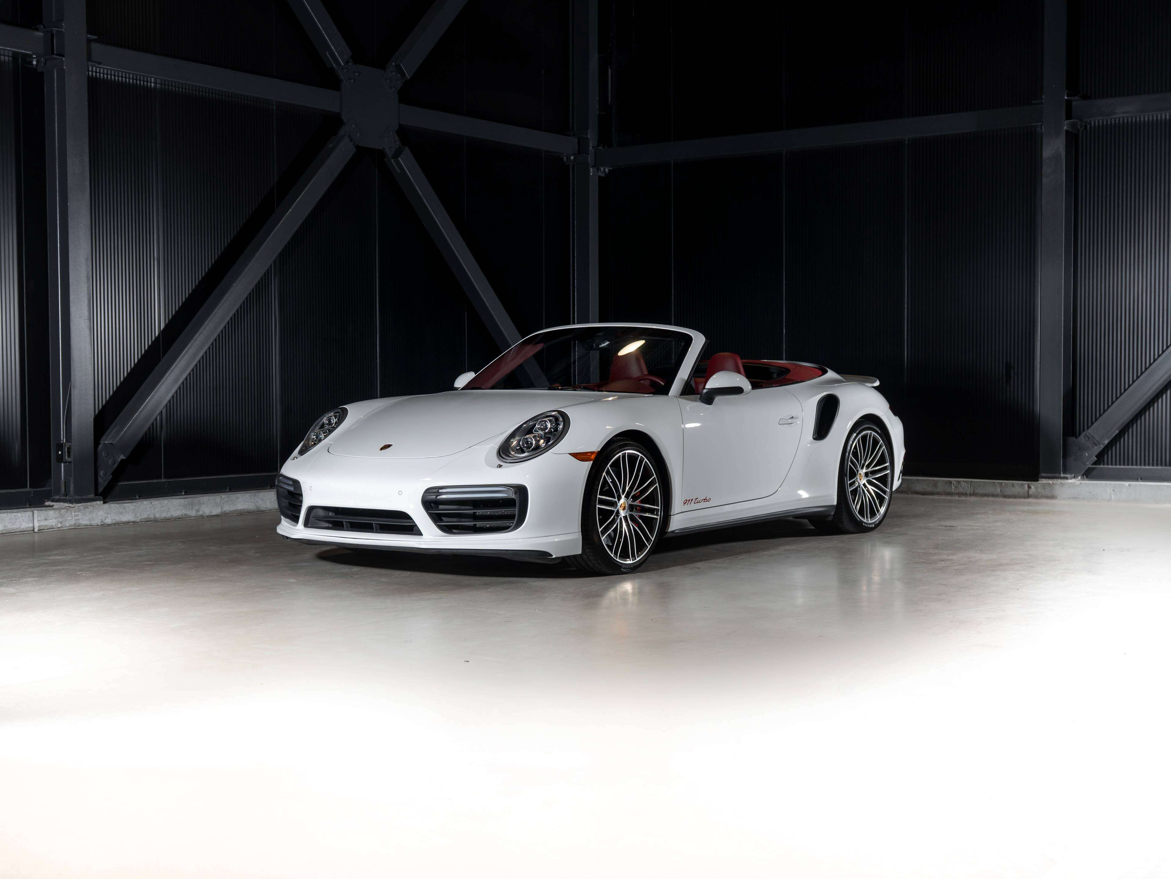 Image 1 Porsche 911 2018 911 Turbo Cabriolet - CPO 2018