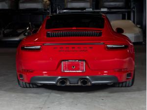 Miniature 8 Porsche 911 2018 911 Carrera GTS - CPO - PDK 2018