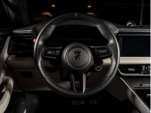 Miniature 19 Porsche Macan 2024 Macan Turbo - CPO 2024
