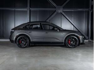 Miniature 27 Porsche Macan 2024 Macan Turbo - CPO 2024