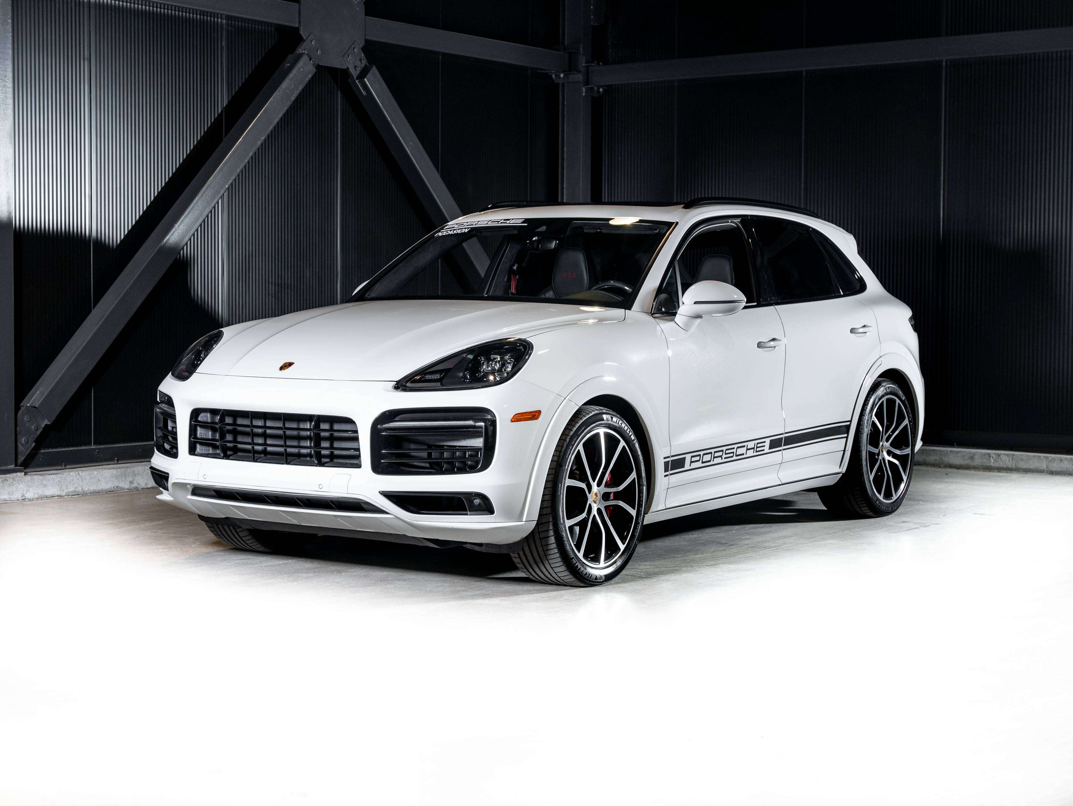 Image 1 Porsche Cayenne 2021 Cayenne GTS - CPO Warranty Remaining 2021