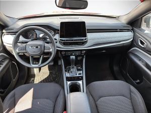 Miniature 11 Jeep Compass Sport 2026
