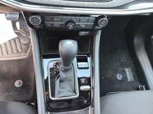 Miniature 17 Jeep Compass Sport 2026