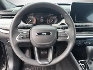 Miniature 16 Jeep Compass Sport 2026