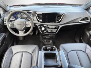 Miniature 12 Chrysler Grand Caravan SXT 2026