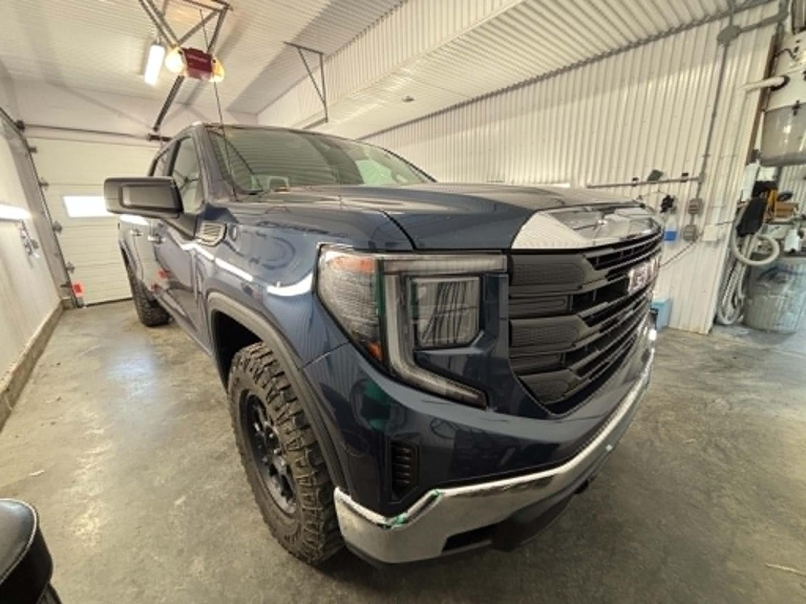 GMC Sierra 1500 Base 2022 — photo 2