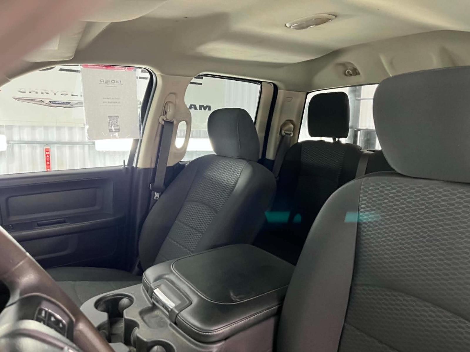 Dodge 1500 Classic 1500 Express 2019 — photo 6