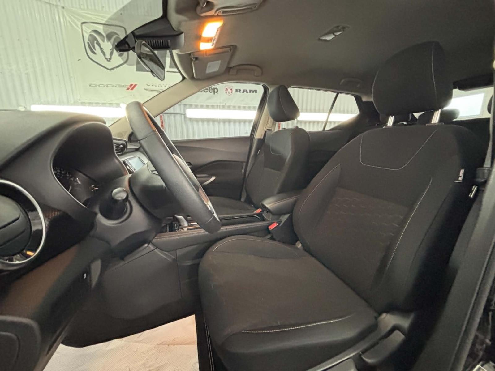 Nissan Kicks SV 2023 — photo 5