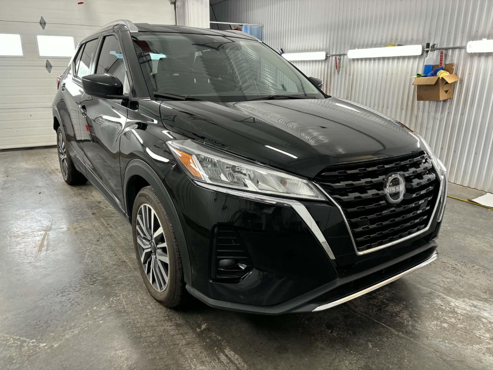 Nissan Kicks SV 2023 — photo 2