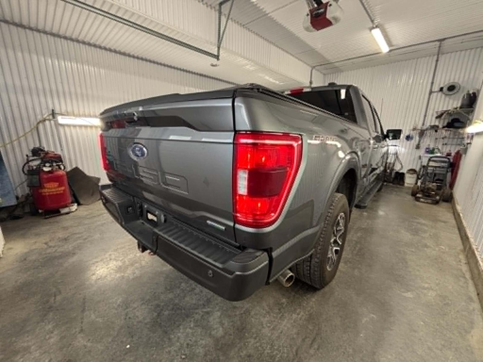 Ford F150 XLT 2023 — photo 3