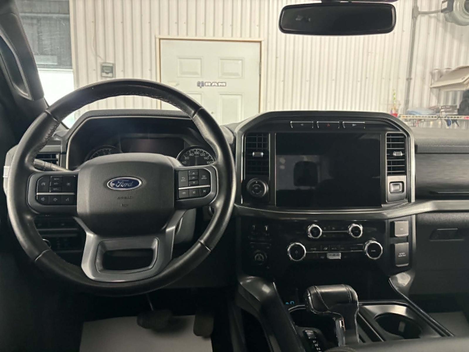 Ford F150 XLT 2023 — photo 6