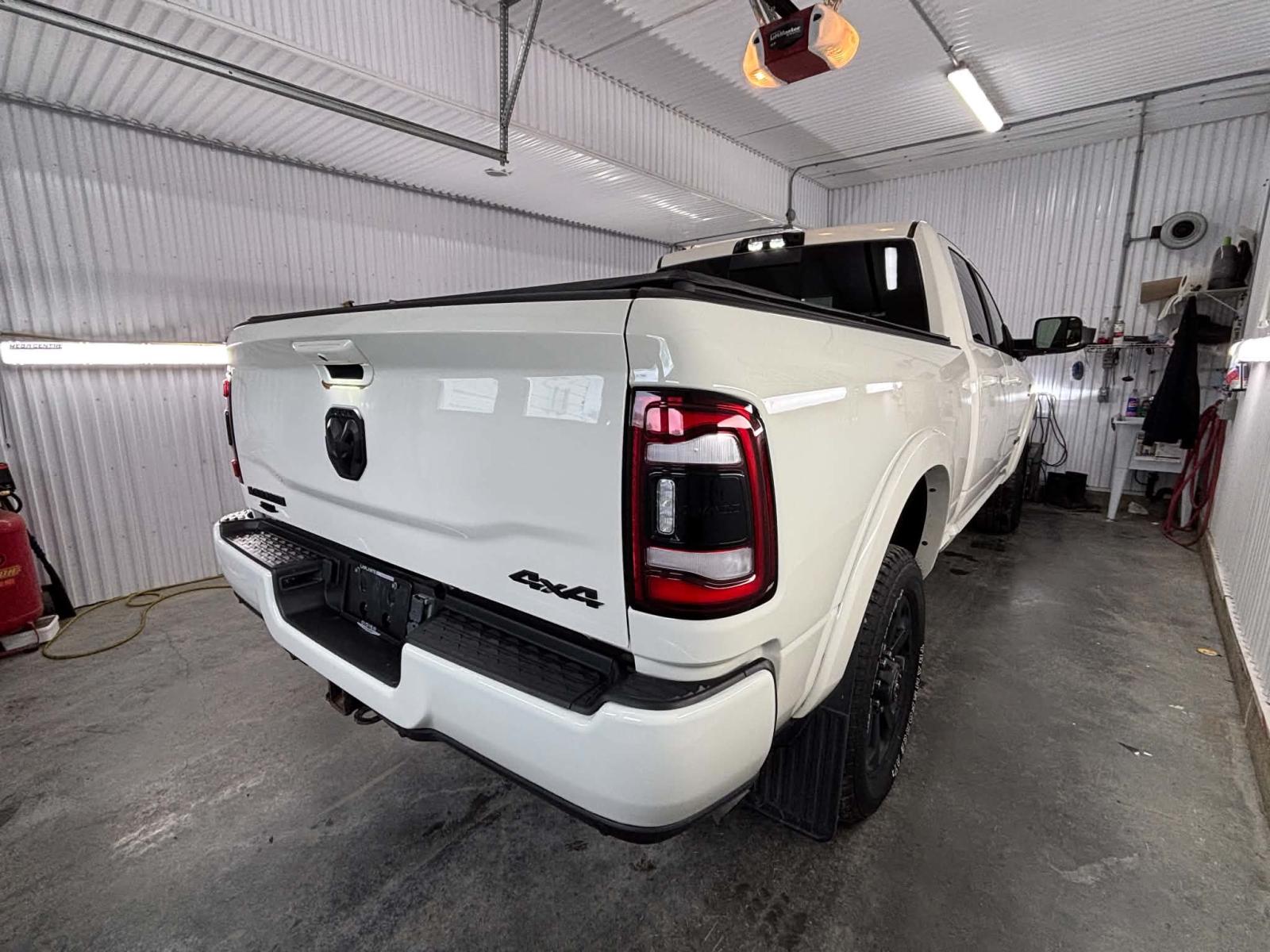 RAM 2500 Laramie 2022 — photo 3