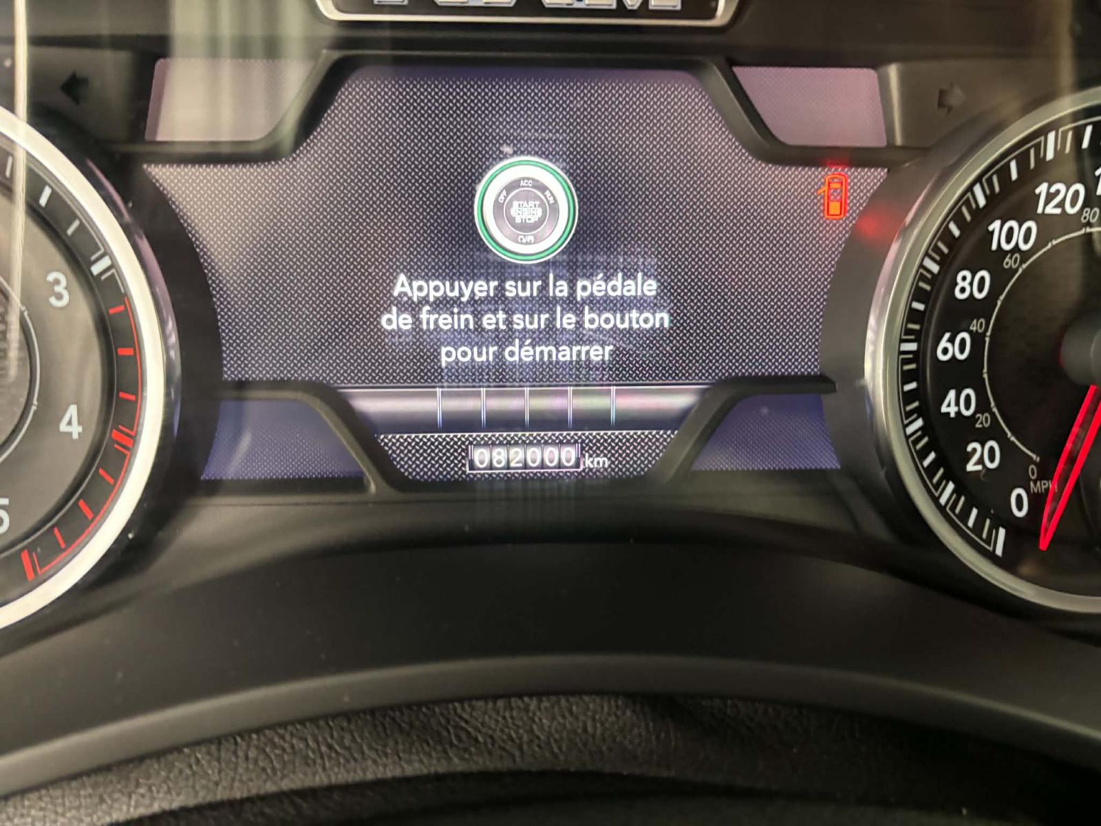 RAM 2500 Laramie 2022 — photo 8