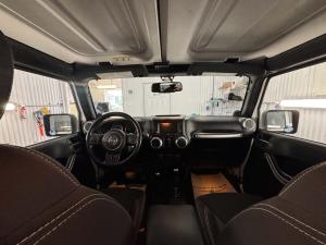 Thumbnail 5 Jeep Wrangler Unlimited Sahara 2014