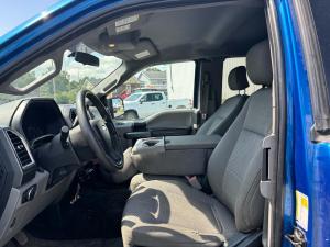 Miniature 10 Ford F150 XLT 2015