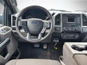 Miniature 11 Ford F150 XLT 2015