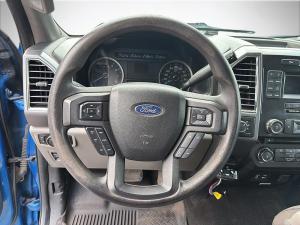 Miniature 13 Ford F150 XLT 2015