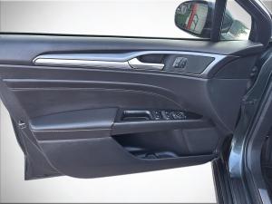 Miniature 13 Ford Fusion Titanium 2015