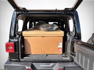 Miniature 6 Jeep Wrangler 4 Door Sahara 2026