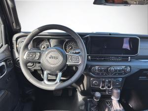 Miniature 11 Jeep Wrangler 4 Door Sahara 2026