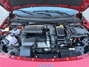 Miniature 8 Jeep Cherokee Laredo 2026