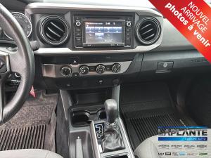 Thumbnail 8 Toyota Tacoma SR5 2019