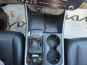Miniature 15 Kia Carnival  2025