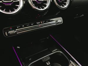 Miniature 17 Mercedes-Benz GLA Gla 250 4Matic Suv 2023
