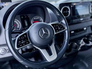 Miniature 14 Mercedes-Benz Sprinter 3500XD High Roof V6 170  EXT 4x4 2021