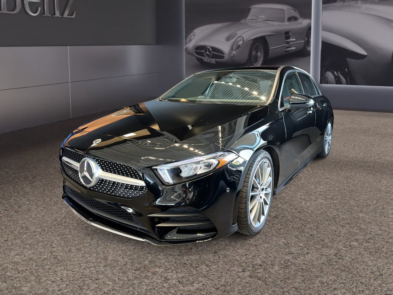 Image 1 Mercedes-Benz A-Class A 250 Ensembles Sport & Premium 2022