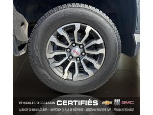Miniature 6 GMC 1500 AT4 cabine multiplace 4RM 157 po 2022