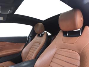 Miniature 10 Mercedes-Benz C-Class Amg C 43 2022