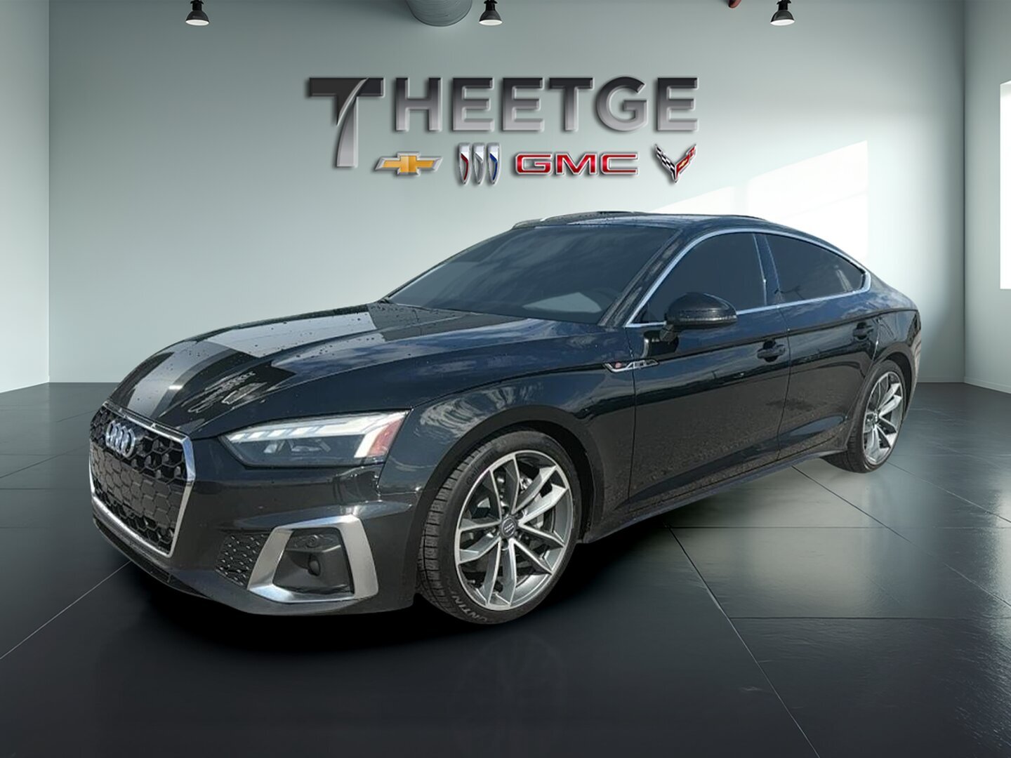 Image 1 Audi A5 Progressiv 2.0 TFSI quattro 2020