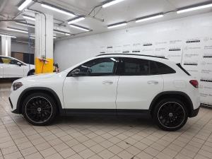 Miniature 8 Mercedes-Benz GLA Gla 250 2021