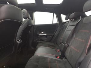 Miniature 9 Mercedes-Benz GLA Gla 250 2021