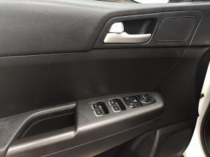 Miniature 10 Kia Sportage Lx 2020
