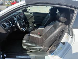 Miniature 6 Ford Mustang GT Cabriolet 2014