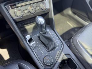 Miniature 18 Volkswagen Tiguan Highline 4MOTION 2019