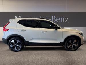 Miniature 6 Volvo XC40 Plus Dark Theme Toit panoramique, Navigation... 2023
