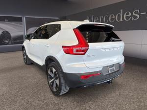 Miniature 7 Volvo XC40 Plus Dark Theme Toit panoramique, Navigation... 2023
