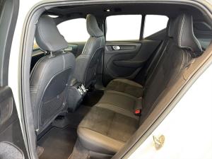 Miniature 9 Volvo XC40 Plus Dark Theme Toit panoramique, Navigation... 2023
