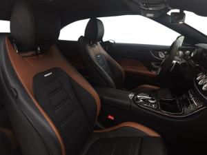 Miniature 17 Mercedes-Benz E-Class Amg E 53 2023