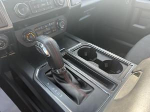 Miniature 11 Ford F-150 XLT cabine SuperCrew *Ensemble FX4* 2019