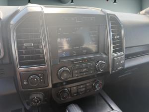 Miniature 12 Ford F-150 XLT cabine SuperCrew *Ensemble FX4* 2019