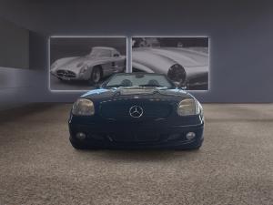 Miniature 5 Mercedes-Benz SLK-Class 320 Roadster Toit rigide noir à commande électrique 2004