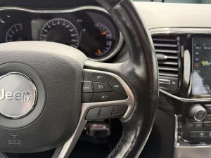 Miniature 17 Jeep Grand Cherokee Altitude 4x4 2021