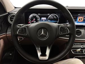 Miniature 12 Mercedes-Benz E-Class E 400 2017