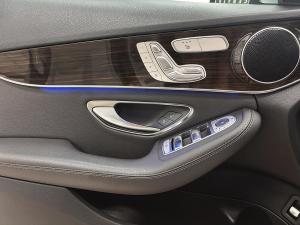 Miniature 11 Mercedes-Benz C-Class C 300 2020