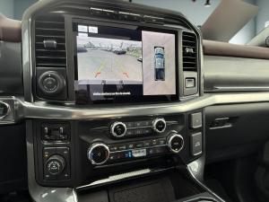 Miniature 13 Ford F-150 LARIAT SuperCrew 4X4 caisse de 6,5 pi 2023